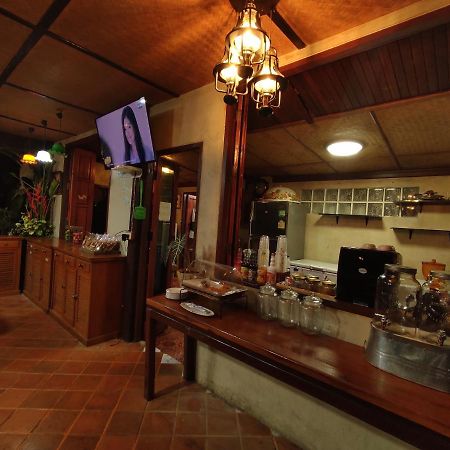 Baansuan Lychee Maeklong Resort Ampawa Amphawa Exterior foto