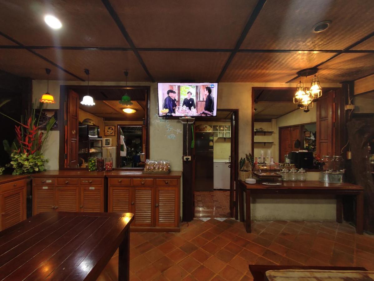 Baansuan Lychee Maeklong Resort Ampawa Amphawa Exterior foto